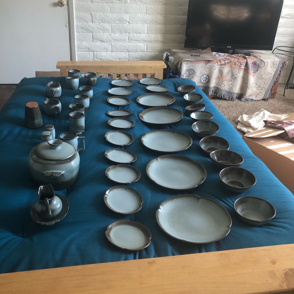 Frankoma dish set